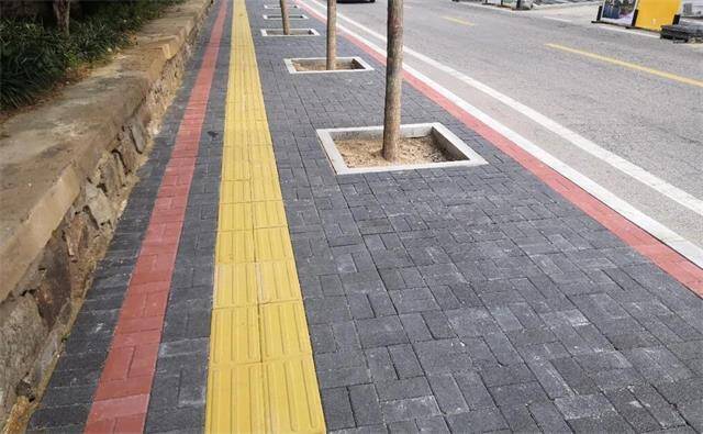 佛山南海透水磚-華堅水泥制品,專業(yè)透水磚生產(chǎn)廠家!