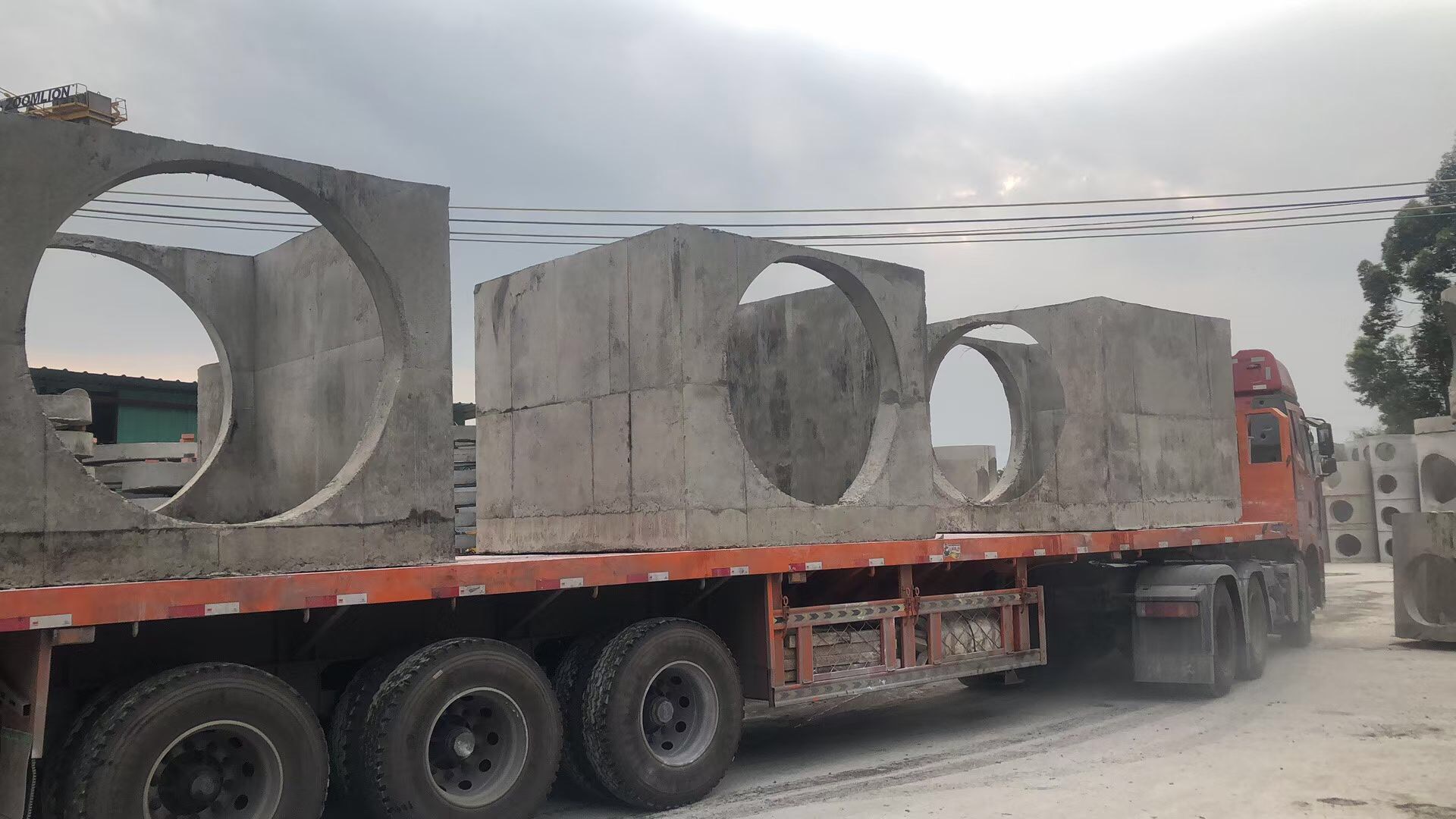 廣州天河雨水井-認(rèn)準(zhǔn)華堅(jiān)水泥-按需定制_種類(lèi)齊全_水檢查井設(shè)備