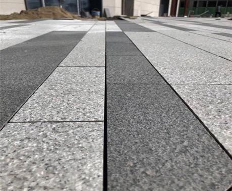 佛山順德透水磚廠家-認準華堅水泥構(gòu)件制品-按需定制_種類齊全