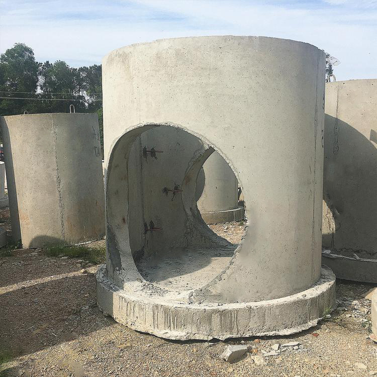 廣州南沙源頭廠家現(xiàn)貨直銷透檢查井選華堅水泥構件制品