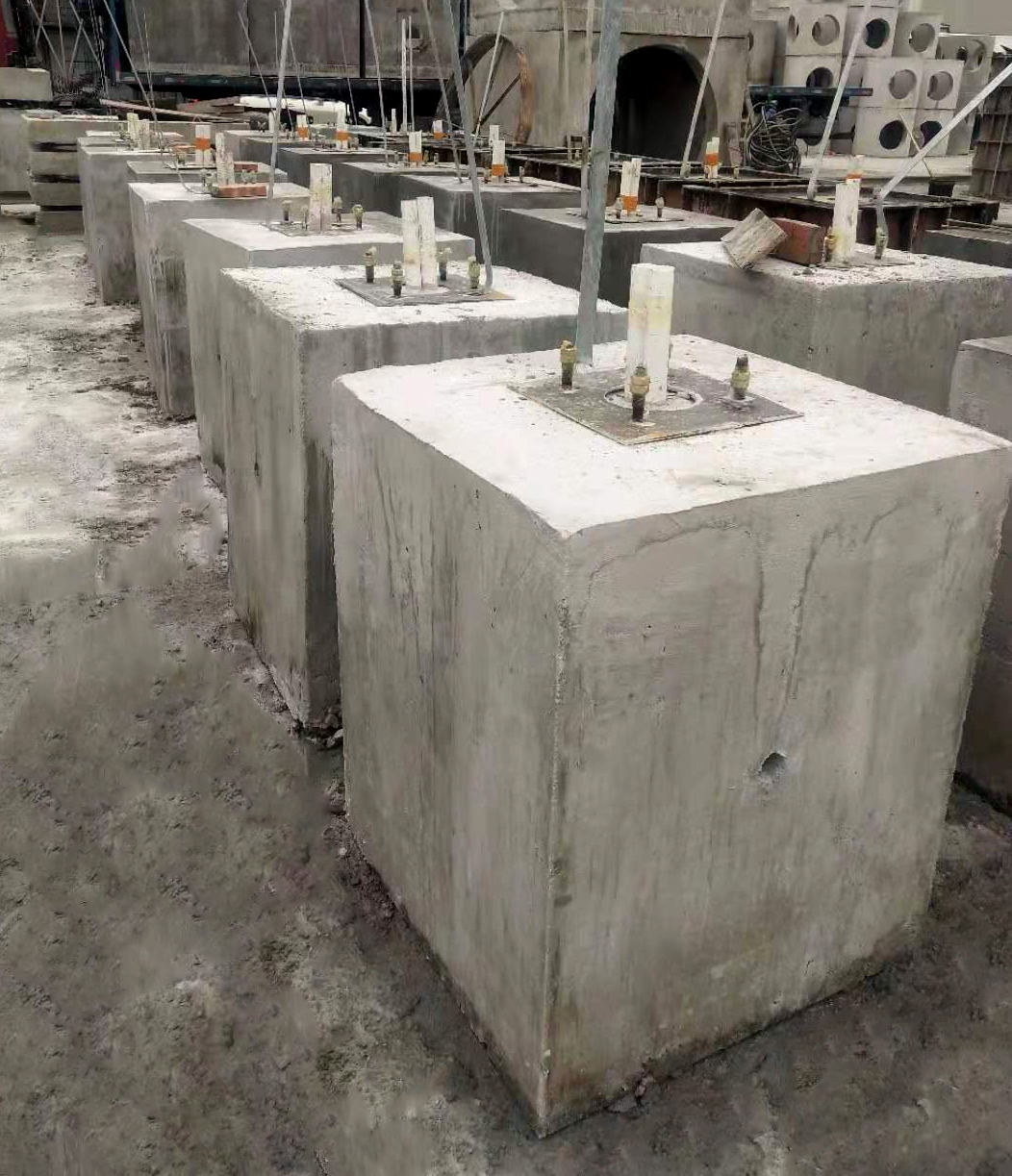 廣州混凝土路燈底座、監(jiān)控桿底盤 非標預制件定制