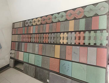 廣州番禺透水磚-華堅水泥構(gòu)件制品,專業(yè)透水磚生產(chǎn)廠家!