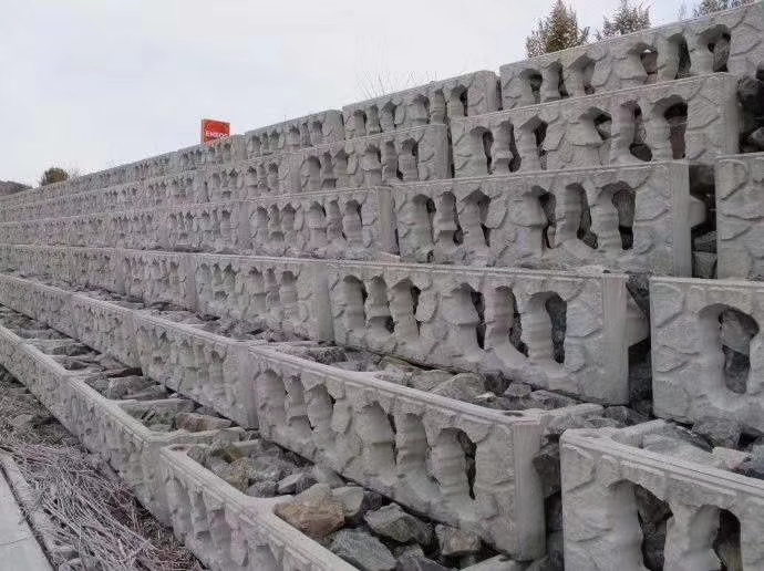 生態(tài)護(hù)坡磚(生態(tài)框)