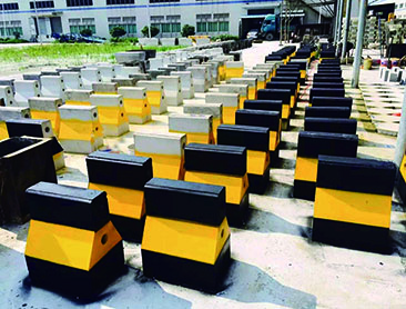 停車場的水泥隔離墩有什么作用？